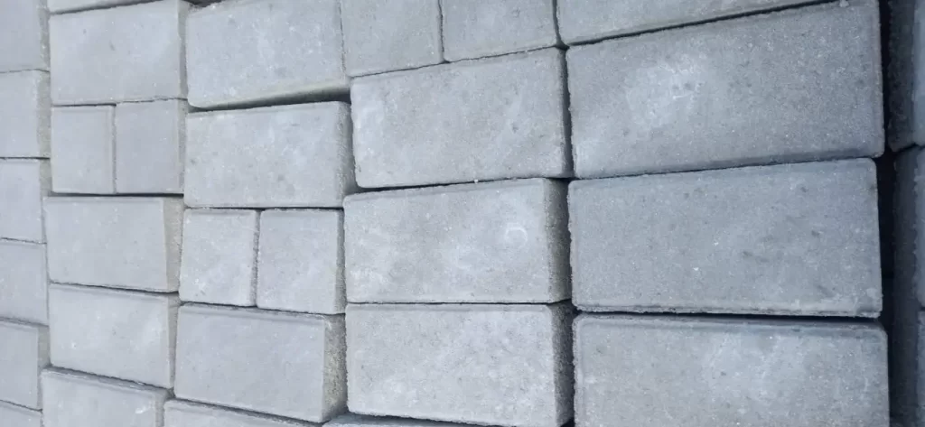 Behaton ploče za vaše lepše dvorište